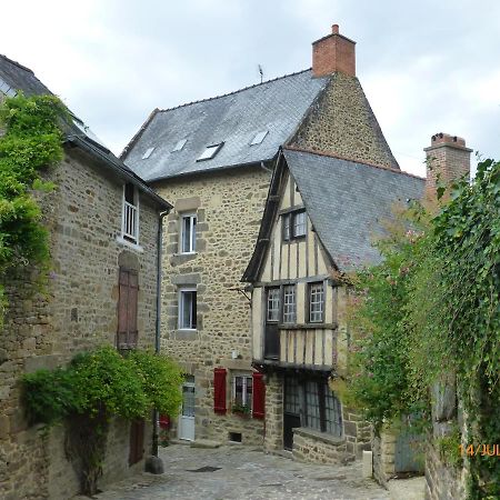 Le Logis De La Cour De Bretagne Au Port De Dinan Lanvallay Exterior photo
